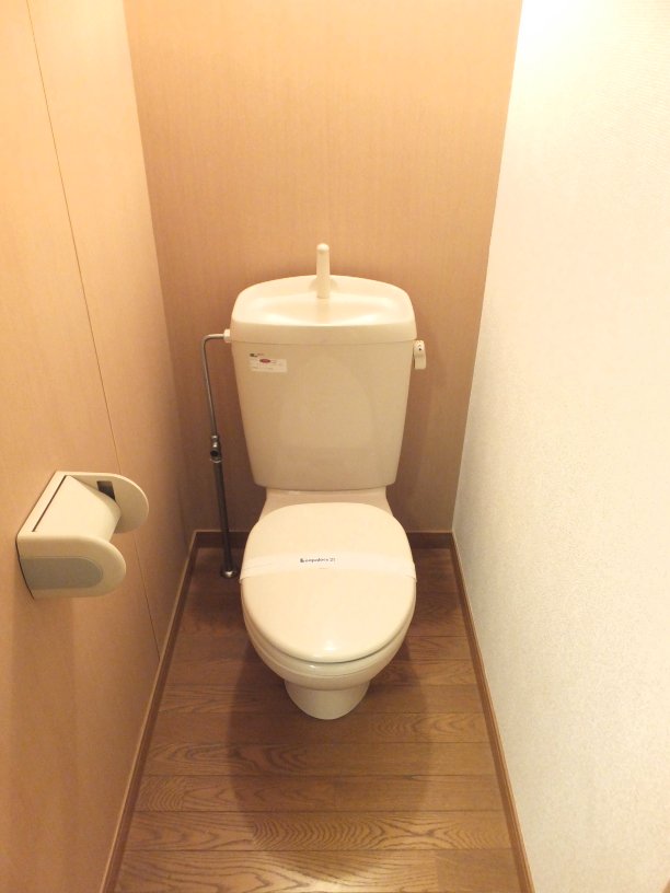 【シャルマンのトイレ】