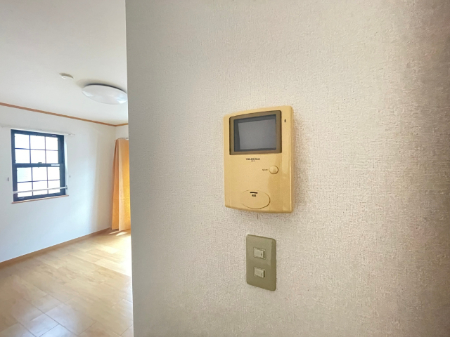 セキュリティ　モニター付きインターホンです