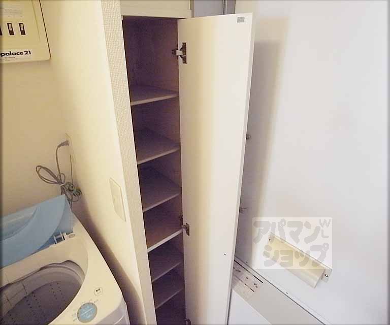 収納　靴箱です。