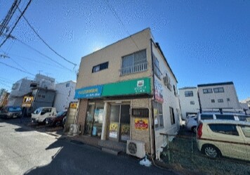 江戸川区松江のアパートの建物外観