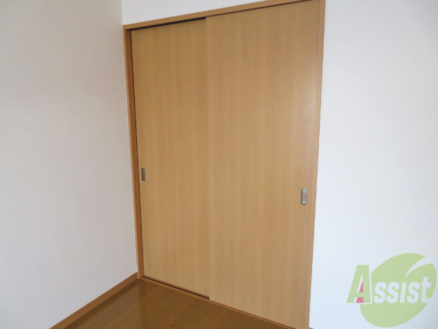 収納　収納はコチラになります。中はどうなっているんでしょう。