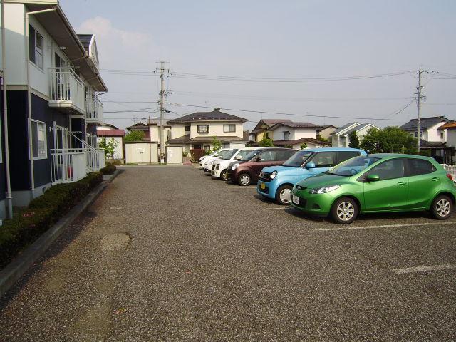 【フレグランス恵　Ｅの駐車場】