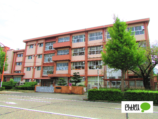 小学校　岐阜市立徹明さくら小学校（小学校）まで830m