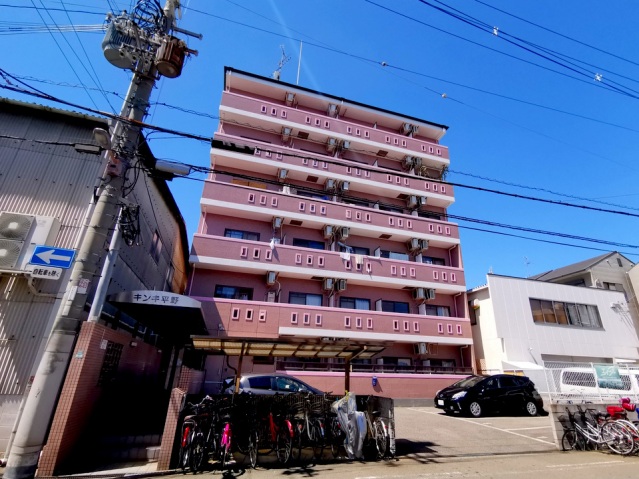 建物外観　全面東向き