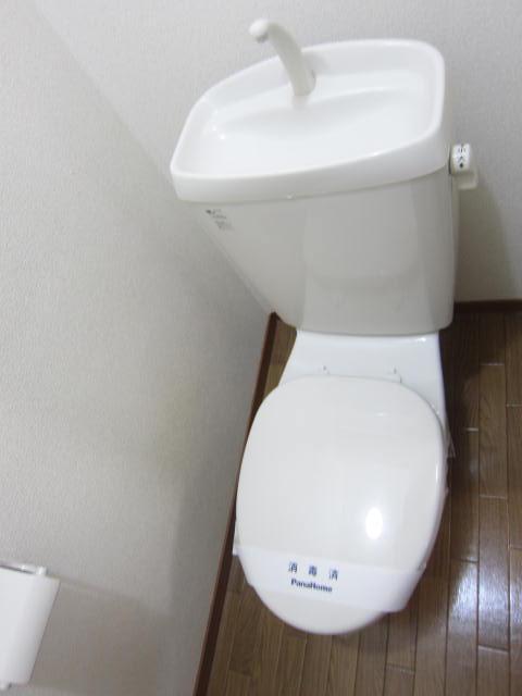 トイレ　トイレ