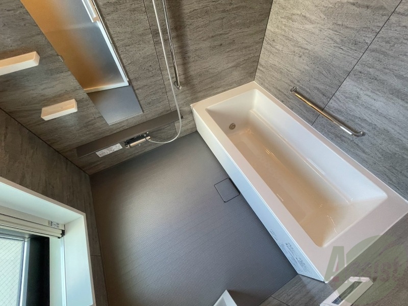 バス・シャワールーム　お風呂になります。一日の疲れを癒してくださいね。