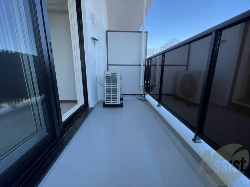 バルコニー　バルコニーです。洗濯物を干したり一息ついたりできますね！