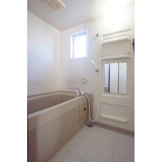 バス・シャワールーム　追い焚き付き