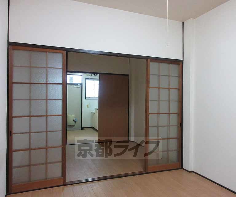 居室・リビング　洋室です