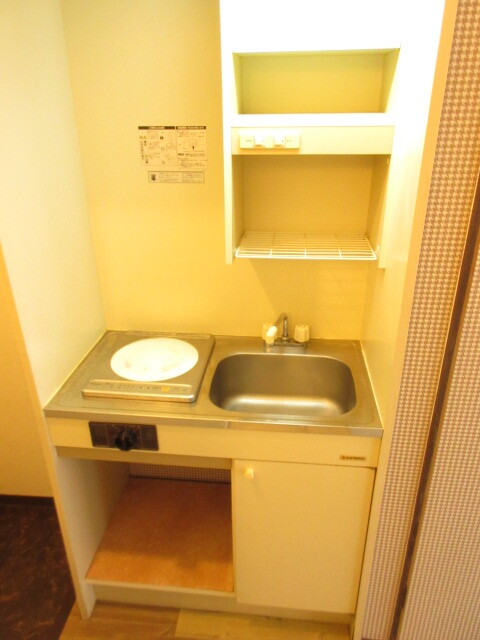 キッチン　IHコンロつき