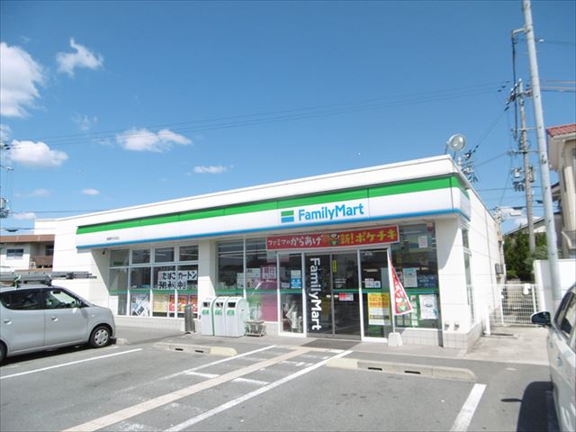 コンビニ　ファミリーマート播磨町古田店（コンビニ）まで240m