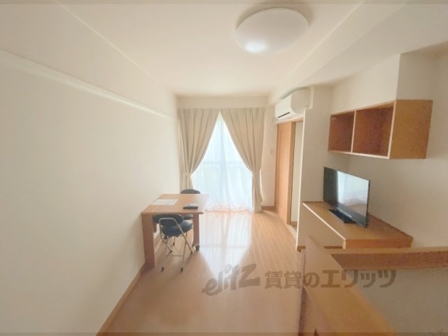 居室・リビング　洋室