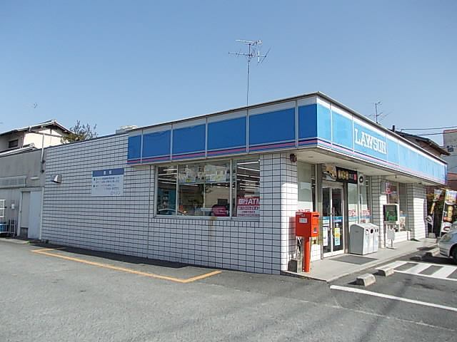 コンビニ　ローソン（コンビニ）まで1800m