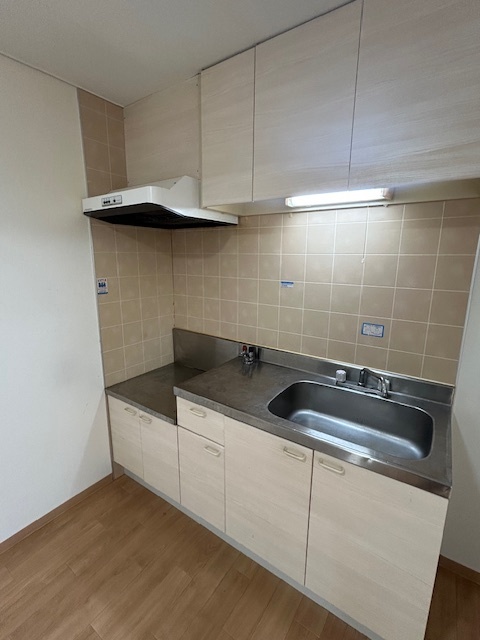 南海高野線 沢ノ町駅 徒歩8分 2階建 築38年のキッチン写真