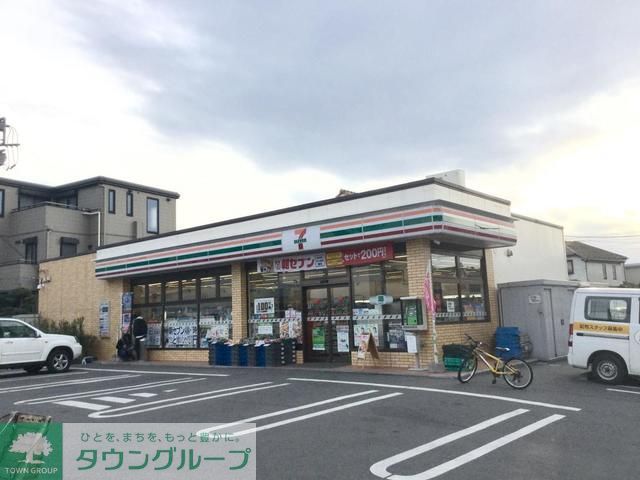 コンビニ　セブンイレブン藤沢片瀬5丁目店（コンビニ）まで370m