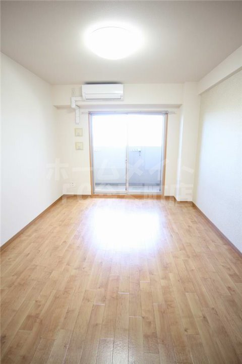 居室・リビング　ゆったり過ごせるリビングです