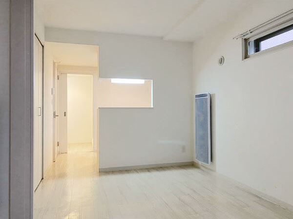 居室・リビング　リビング