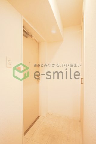 玄関　シンプルで使いやすい玄関です