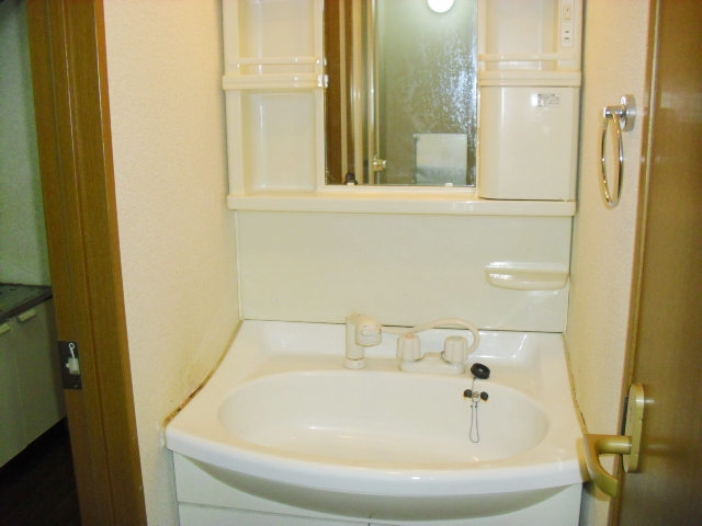 洗面設備　同物件別号室