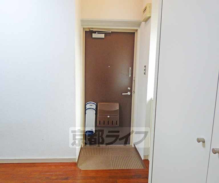 その他部屋・スペース　広々とした廊下です。