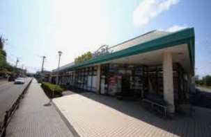 スーパー　いなげや ina(イーナ) 羽村富士見平店（スーパー）まで315m