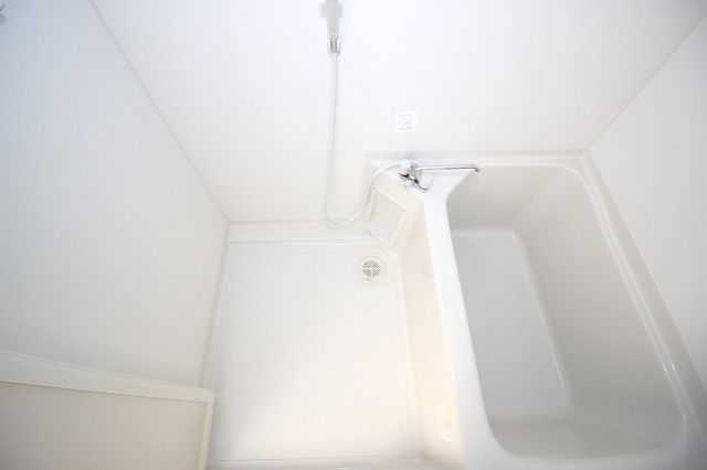 バス・シャワールーム　お風呂です