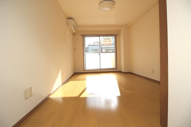 居室・リビング　リビングです