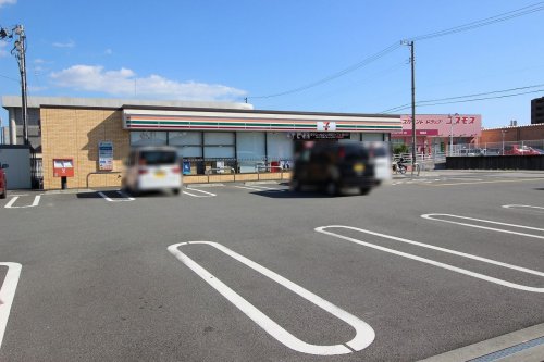 コンビニ　高知丸池町店（コンビニ）まで244m