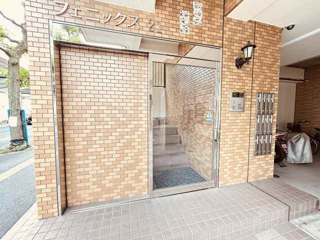 エントランス　エントランス