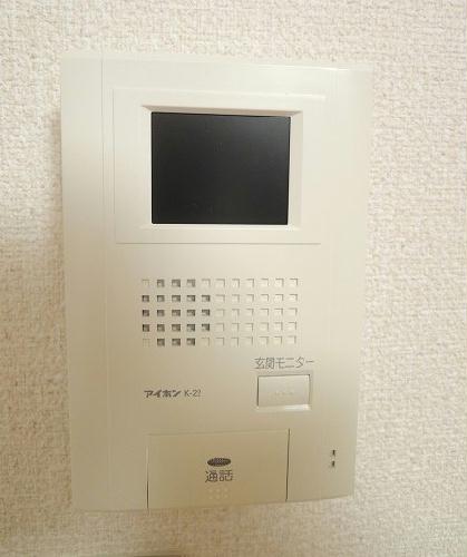 セキュリティ　モニター付きインターホン完備