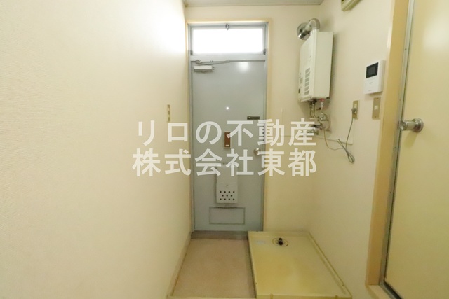 玄関　すっきりシンプルな玄関スペースです！