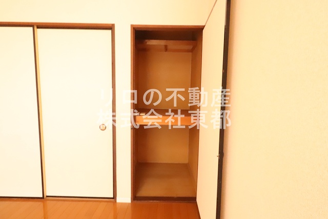 収納　奥行のある収納付です！増えがちな荷物をもスッキリ収納できます