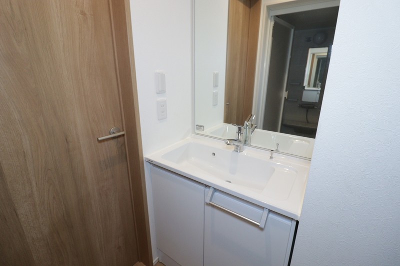 洗面設備　洗髪洗面化粧台