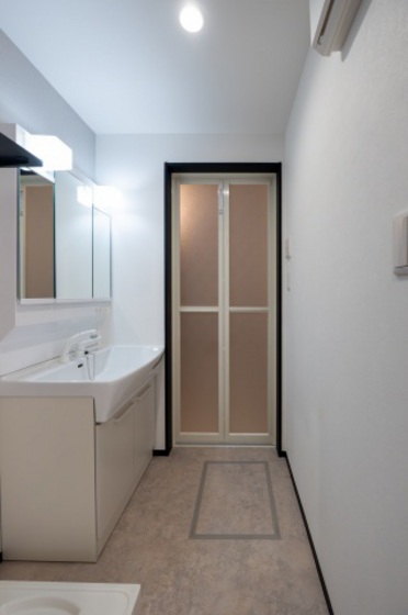 洗面設備　※別部屋の写真です