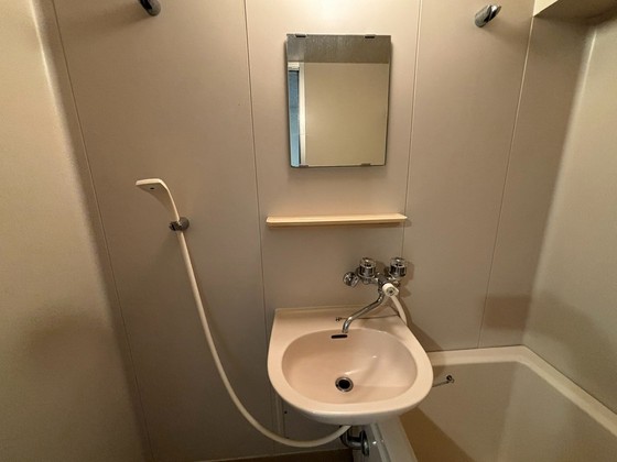 洗面設備　※別部屋の写真です