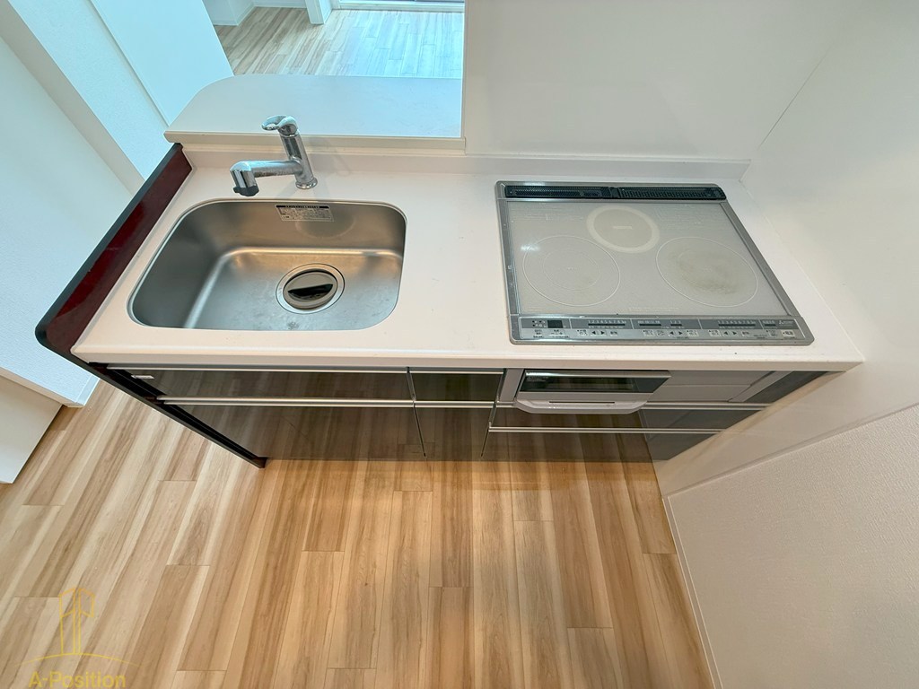 キッチン　セレニテフラン難波