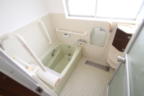 バス・シャワールーム