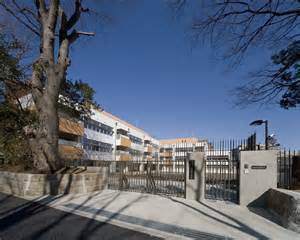 中学校　高岡市立高陵中学校（中学校）まで1855m