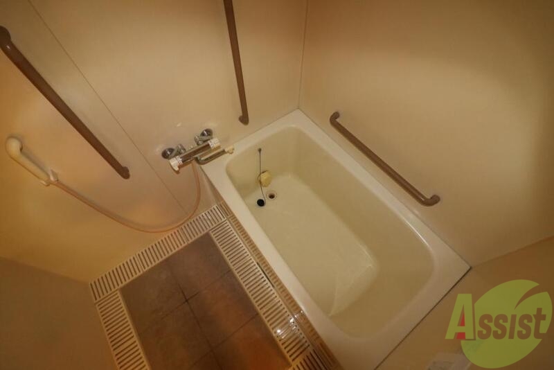 バス・シャワールーム　キレイなお風呂ですね。