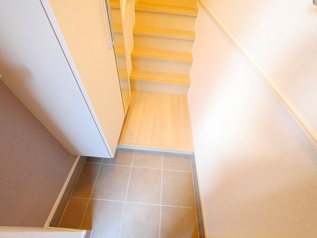 玄関　明るい玄関です