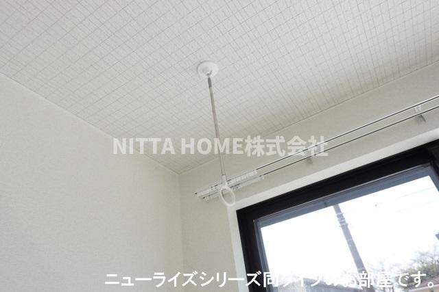 その他設備　【イメージ画像】室内物干しがついています＊