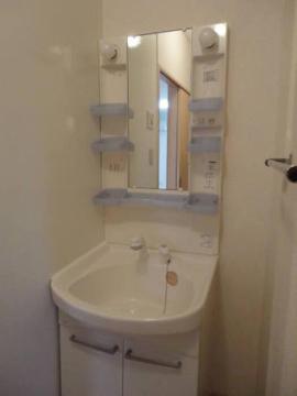 洗面設備　洗髪洗面化粧台