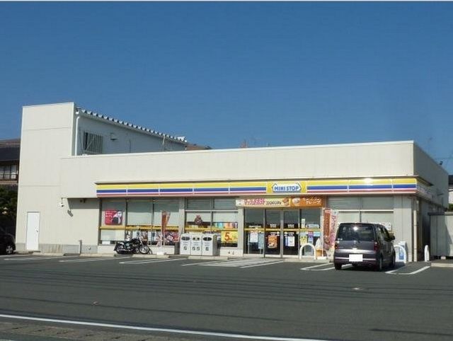コンビニ　ミニストップ浜松入野町店（コンビニ）まで400m