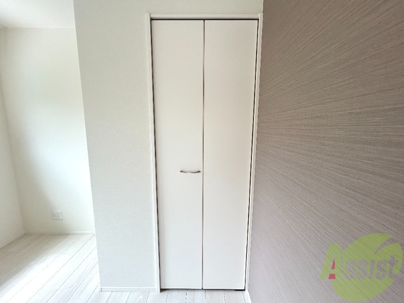 収納　収納はこちらをご利用ください。中の様子が気になります。