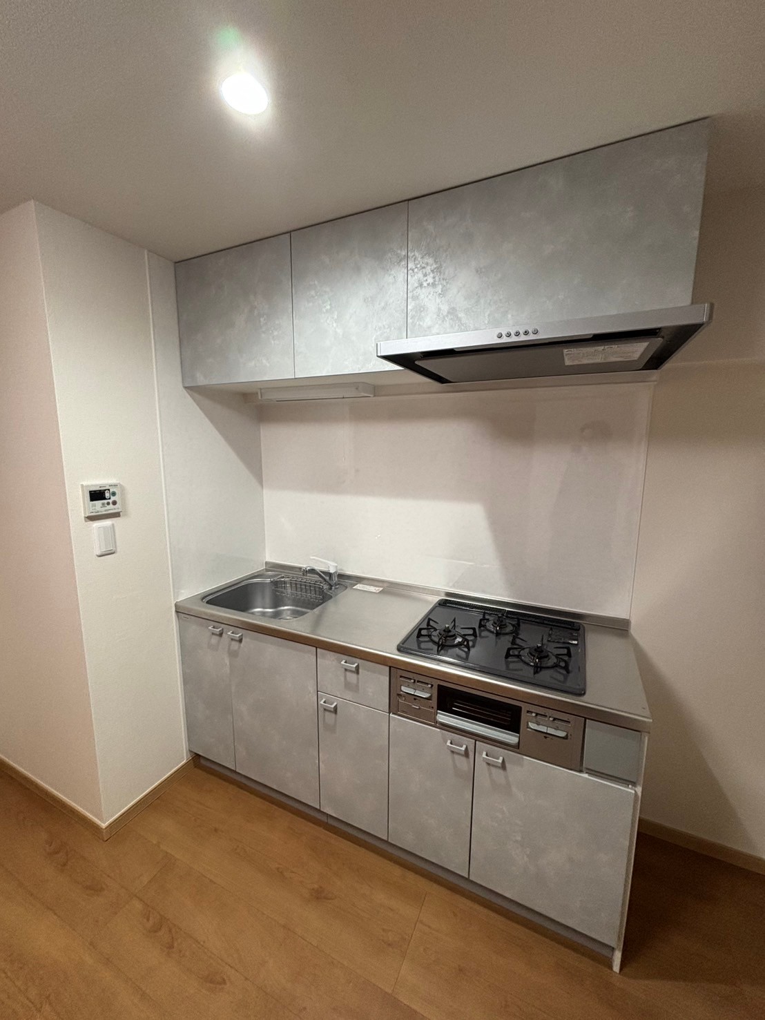 キッチン　【参考】別号室の写真です