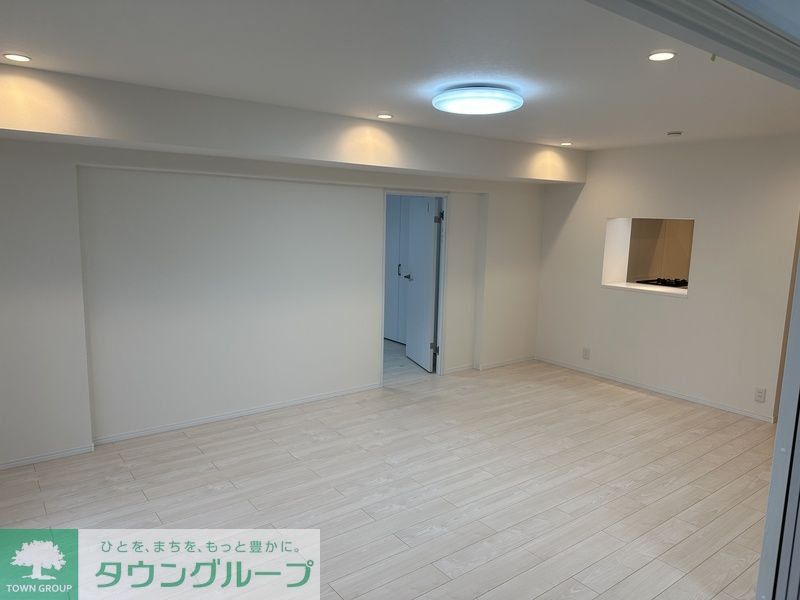 居室・リビング　★お部屋探しは株式会社タウンハウジング東京まで★