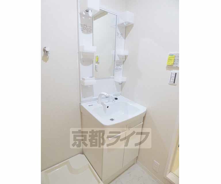 収納　シャンプードレッサー。