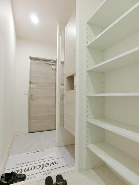 玄関　★２０２５年新築★都市ガス・インターネット無料★