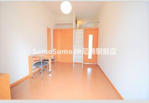 その他部屋・スペース　落ち着いて過ごせるお部屋なので、寝室にいかがでしょうか