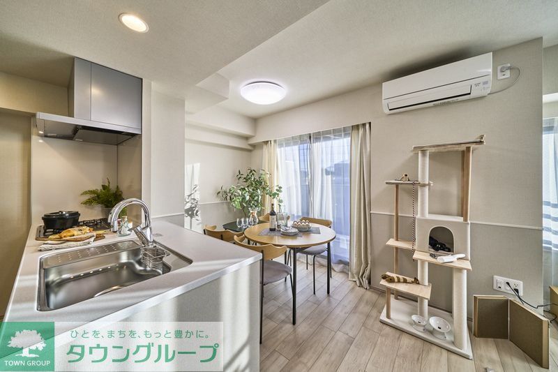 居室・リビング　キッチン